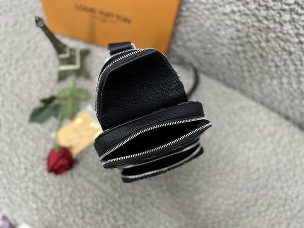 ルイヴィトンバッグ着用イメージ